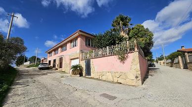 Villetta Trifamiliare Quartu Sant'Elena