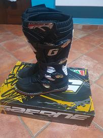 Stivali gaerne motocross 