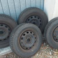 Ruote complete Bridgestone 175/65 r14 82t