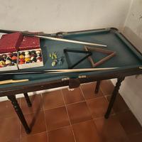 Tavolo da biliardo in legno