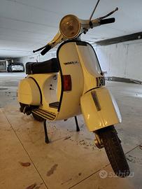 Vespa 125 px