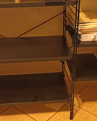 scaffale in ferro 