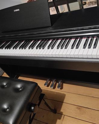 Pianoforte digitale YamahaYPD 143 