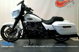 HARLEY DAVIDSON Street Glide 117 1923 Street Glide