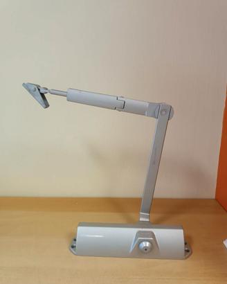 chiudiporta automatico
