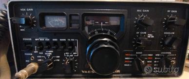 Yaesu FT 221R