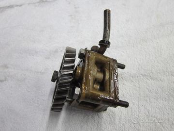 Pompa olio aermacchi 175