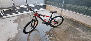 MTB Btwin Rockrider 560 pari al nuovo