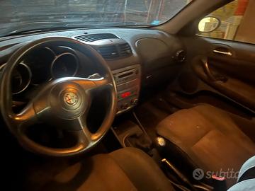 Alfa romeo 147 - 2004