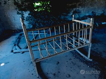 Culla in legno anni '50