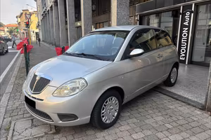 LANCIA YPSILON 1.3 Multijet