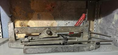 Taglia piastrelle Montolo