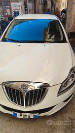 🚗 Lancia Delta 1.6 MJT Diesel 120 CV 2011 Bianca