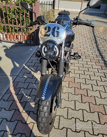 Honda Deauville 650 Café Racer