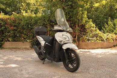 Yamaha Xenter 125