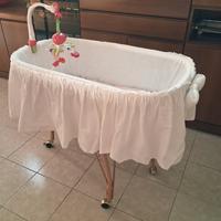 Culla in vimini vintage