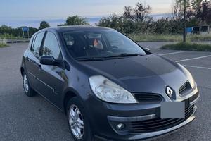 Renault Clio 2007 1.5 diesel