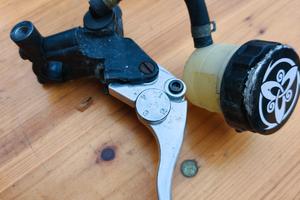 Pompa freno anteriore Nissin x Cagiva Raptor altro