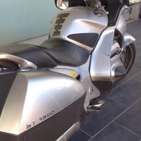 Honda ST 1300 - 2005