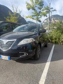 Lancia Ypsilon 2012