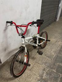 Bicicletta BMX
