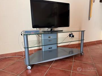 Mobile TV consolle decoder con ruote