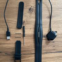 Cinturino silicone, caricatore e fascia cardio per