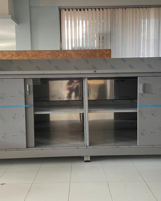 Banchi professionali in acciaio 250 cm- teca vetro