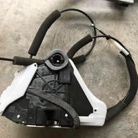 805006PE0A serratura anteriore per NISSAN JUKE