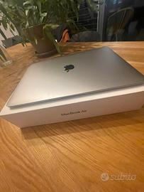 MacBook Air M1