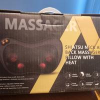 Massaggiatore collo da casa e auto