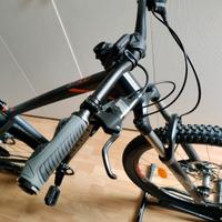 MTB Rockrider st900