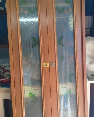Porta a soffietto,  massello vetri decorati a man