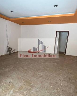 Attività / Licenza di 40 m² con 2 locali a Alcamo
