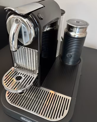 Macchina Caffè Nespresso