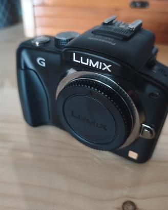 Panasonic Lumix DMC G3 body Micro 4/3 2000 SCATTI!