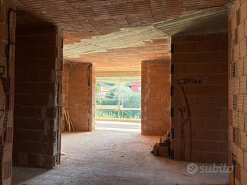 4 LOCALI A FONTE NUOVA