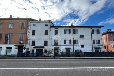 CASA SEMINDIPENDENTE A REGGIO NELL'EMILIA