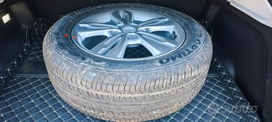 cerchione completo di gomma