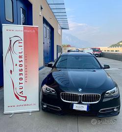 BMW 520 d xDrive Touring Luxury TETTO PANORAMICO