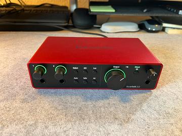 Focusrite Scarlett 2i2 4th Gen USB Audio