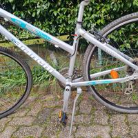 bici da donna marca BIANCHI