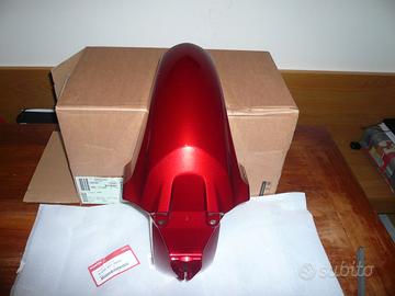 PARAFANGO ANTERIORE RED PER HONDA SH150 dal 2017