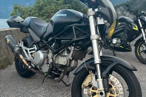 Ducati Monster 750 Dark Carb ASI
