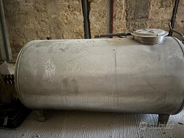Cisterna in acciaio inox 1000 litri