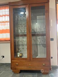 Credenza antica in ciliegio