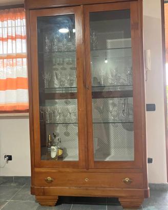 Credenza antica in ciliegio