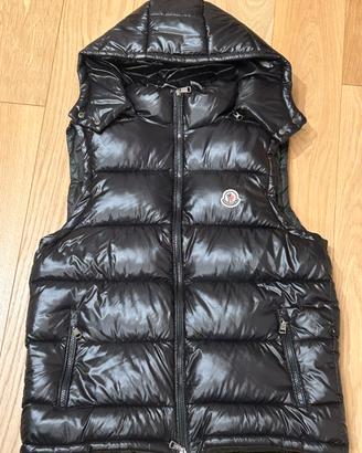 smanicato moncler