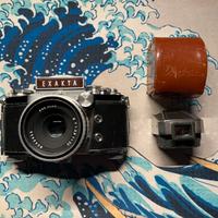 Fotocamera analogica exacta