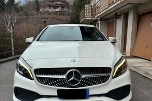 MercedesBenz Classe A160d premium auto
